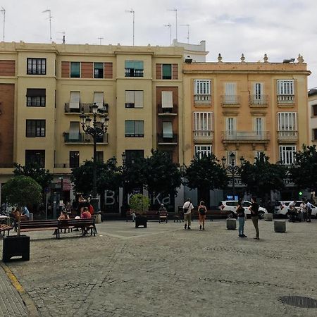 Apartamentos Valverde Cadiz 1 - A Bagian luar foto
