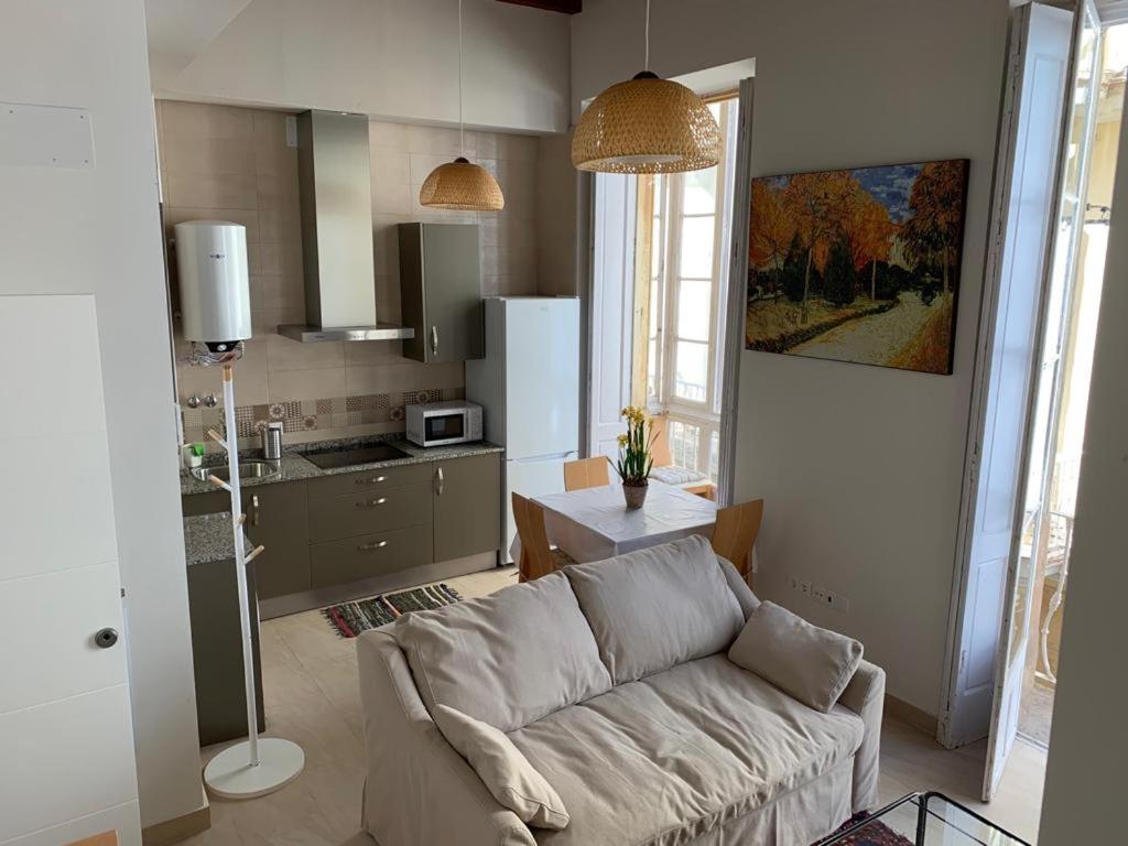 Apartamentos Valverde Cadiz 1 - A Bagian luar foto