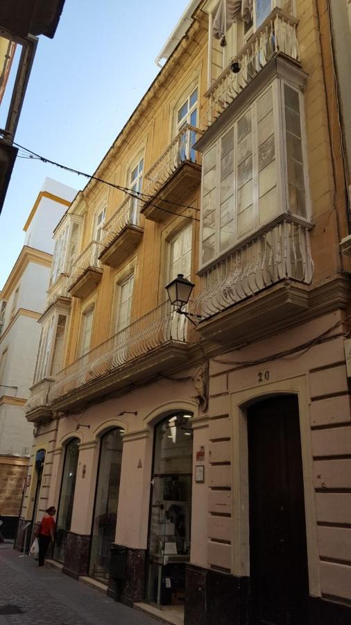 Apartamentos Valverde Cadiz 1 - A Bagian luar foto