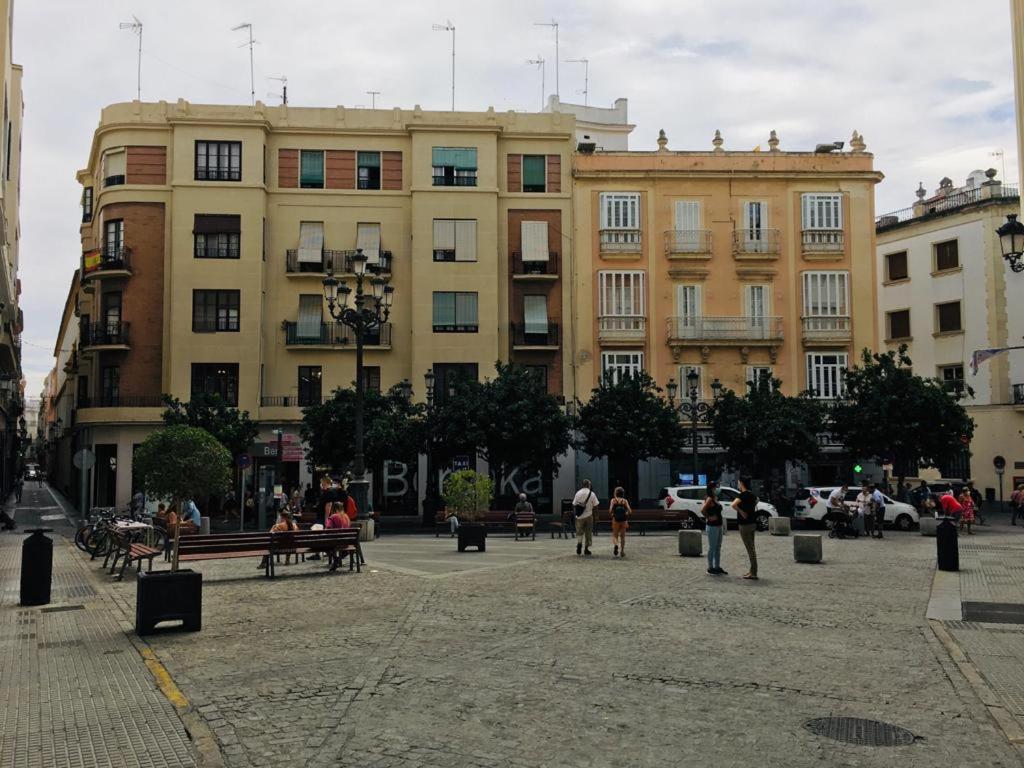 Apartamentos Valverde Cadiz 1 - A Bagian luar foto